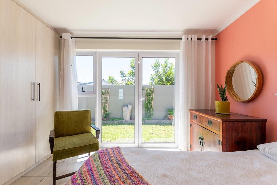 4 Bedroom Property for Sale in Sunset Estate Western Cape
